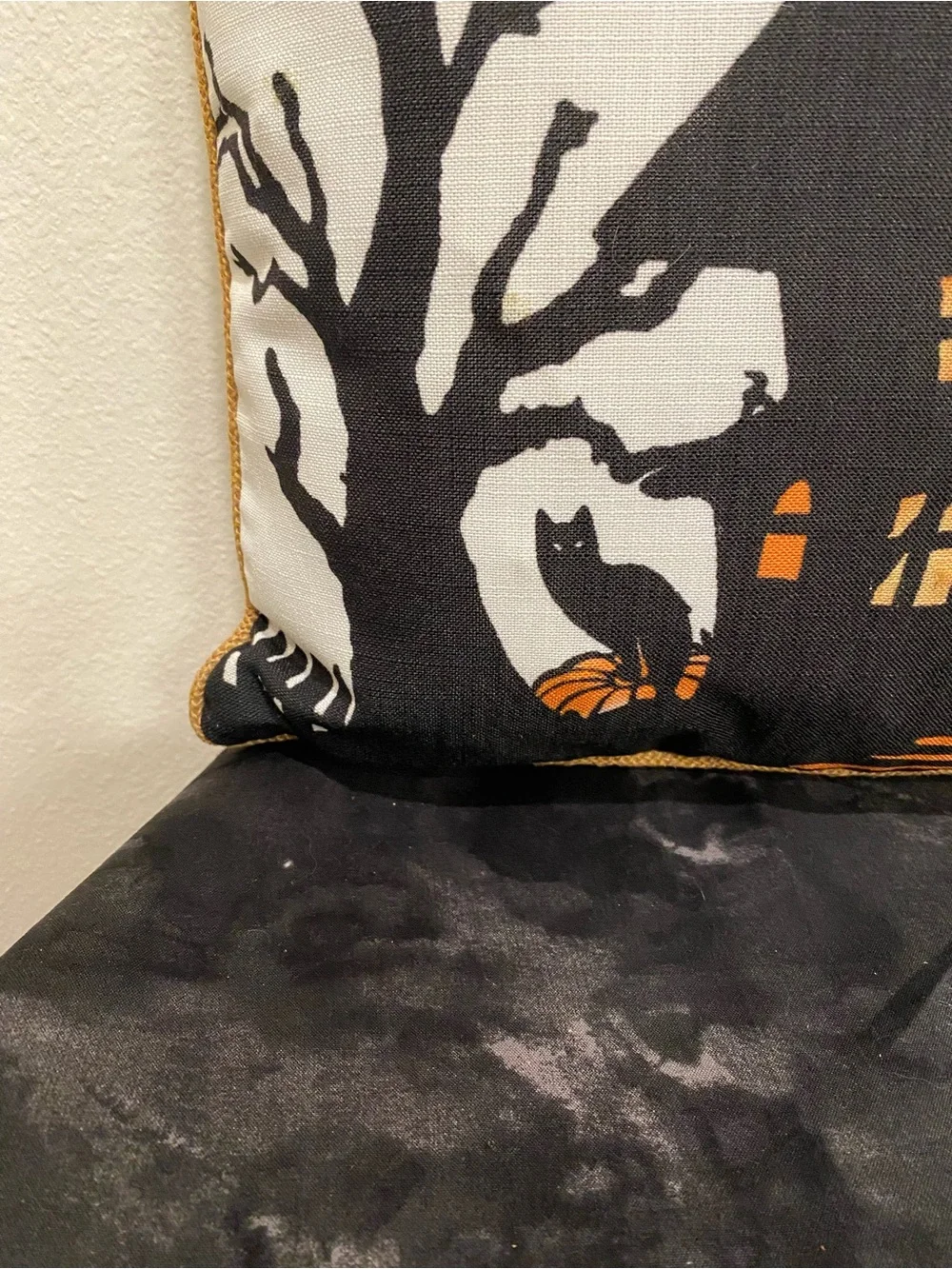 Halloween Haunted House Decorative Throw Pillow - Open to Offers!!